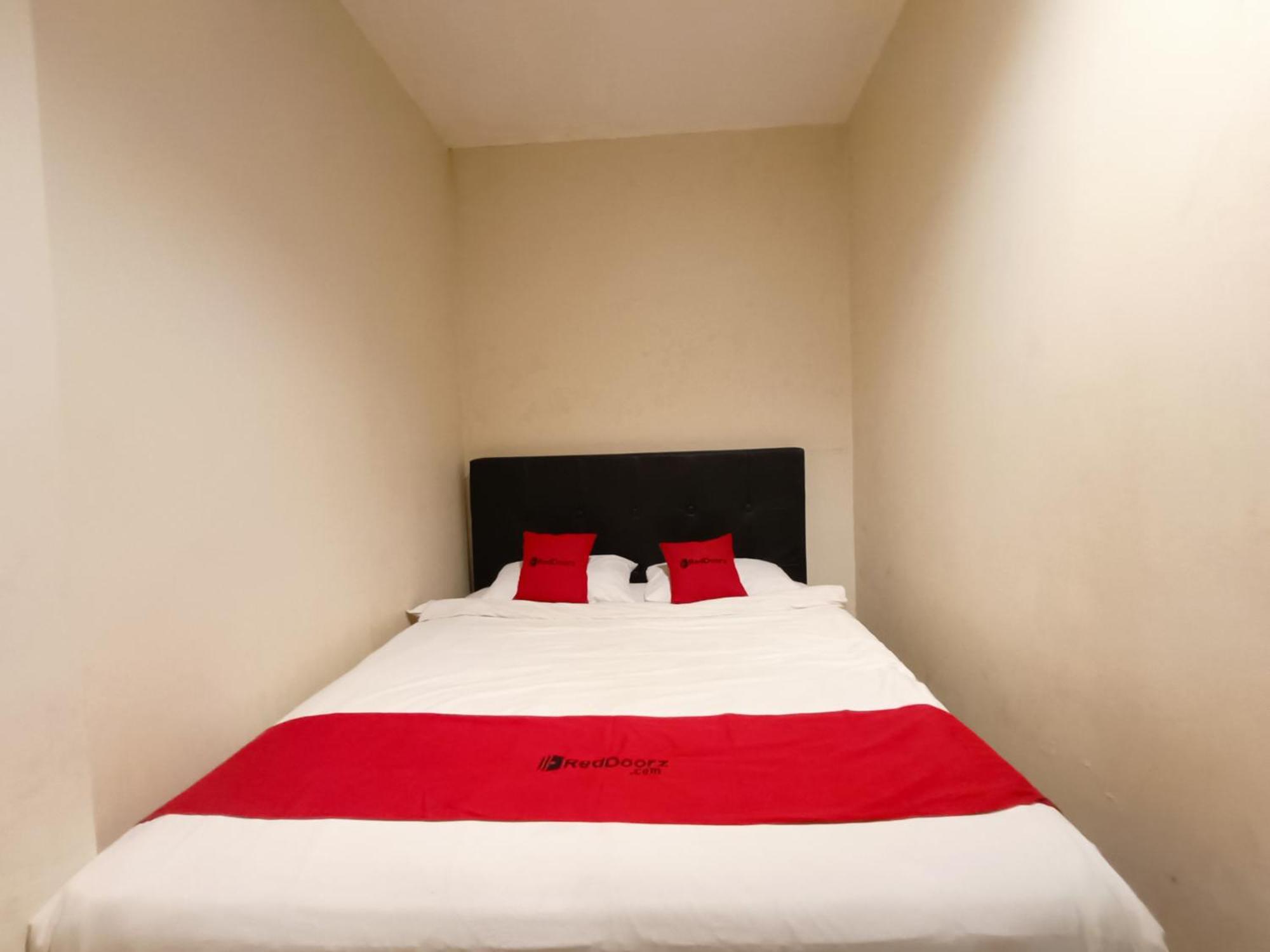 Hotel O Makassar Near Gereja Advent Tikala Baru Formerly Rid'S Hotel Manado Eksteriør bilde