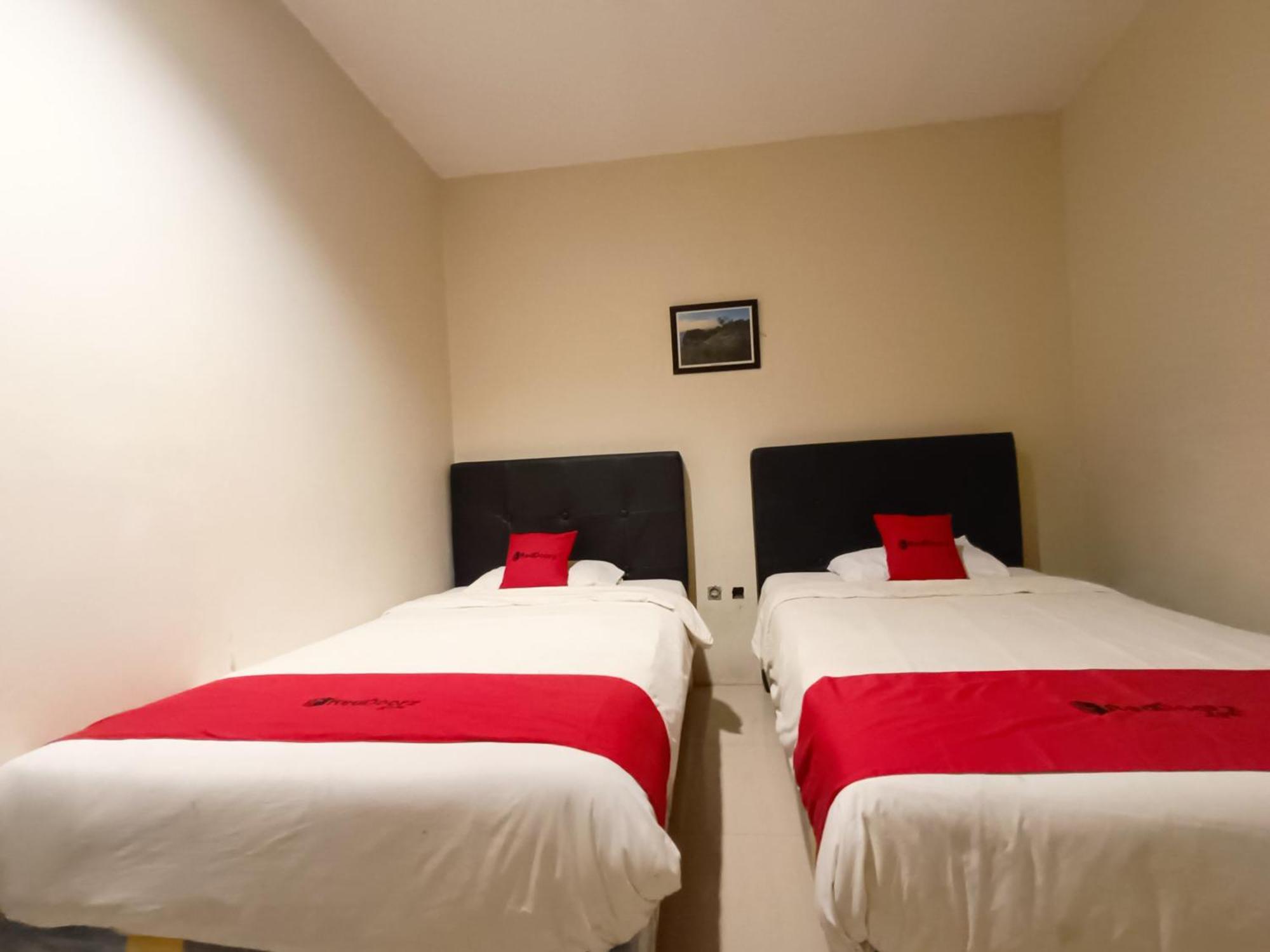 Hotel O Makassar Near Gereja Advent Tikala Baru Formerly Rid'S Hotel Manado Eksteriør bilde