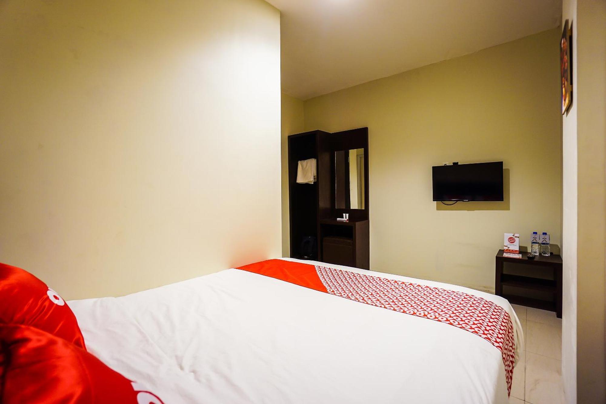 Hotel O Makassar Near Gereja Advent Tikala Baru Formerly Rid'S Hotel Manado Eksteriør bilde